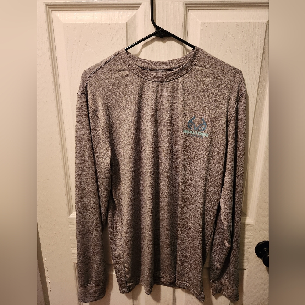 REALTREE Fishing Shirt Men's Medium Gray Lightweight Outdoor Long Sleeve
